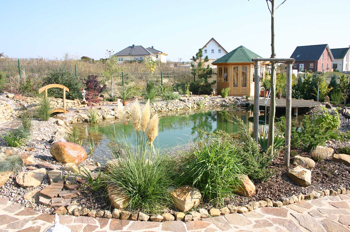 Schwimmteiche, Koiteiche, Swimmingpool, Poolbau, Teichbau, Mansfeld Südharz, Leipzig, Halle, Sangerhausen, Thüringen, Sachsen, Sachsen-Anhalt,